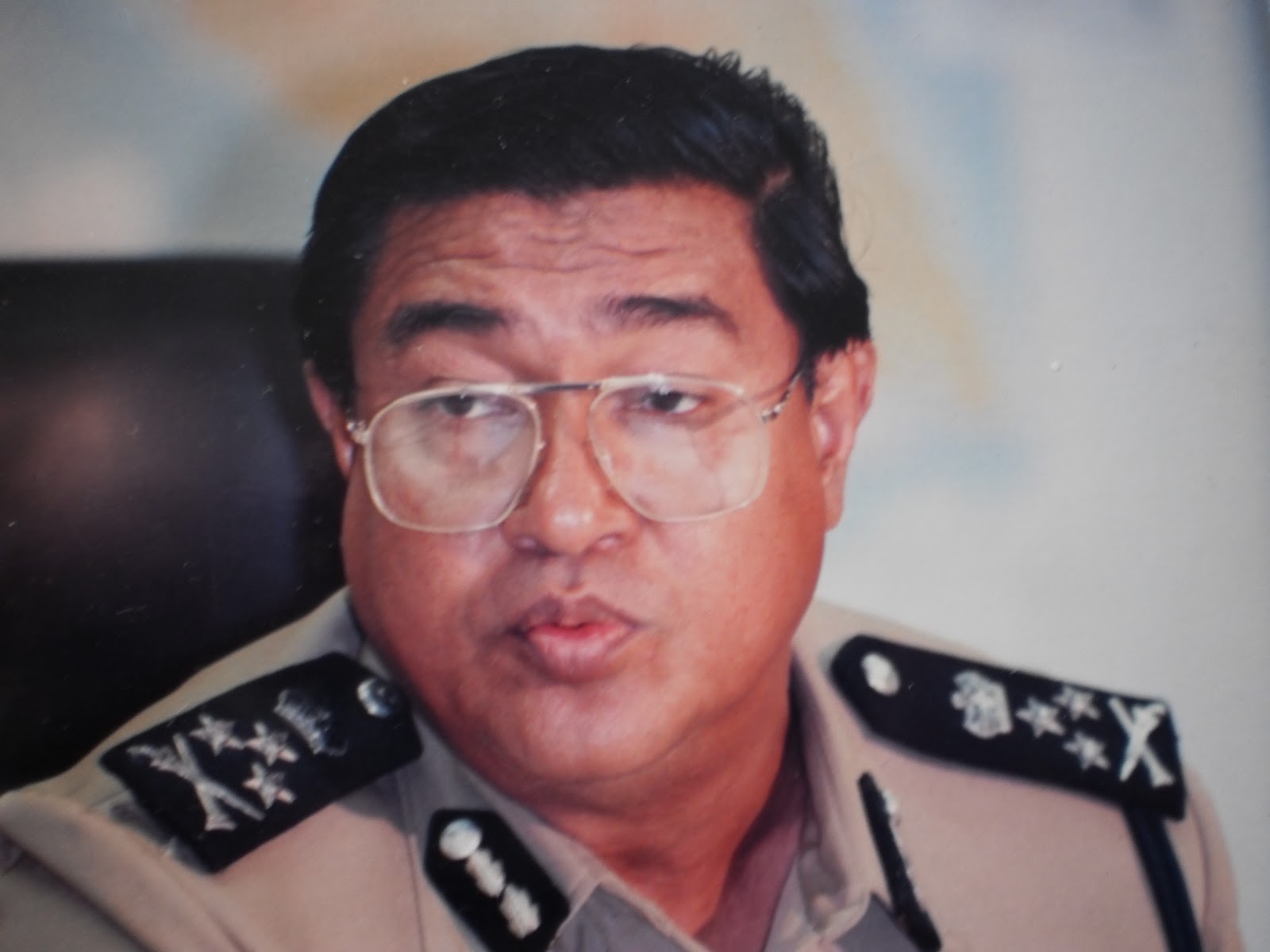 Datuk Zaman Khan, bekas Pengarah Jabatan Siasatan Jenayah Bukit Aman. Imej dari singa laut metro
