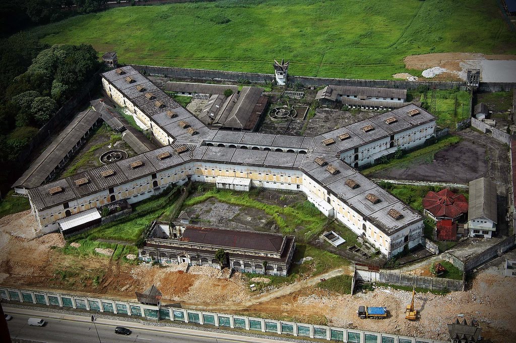 Penjara Pudu yang berbentuk X ni menyerupai Penjara Kindy Bogambia. Imej dari seram copy