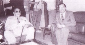 Dr Mahthir melawat Tunku Abdul Rahman di kediaman rasmi Tunku di Jalan Putra, Kuala Lumpur pada 12 Nov 1989. Imej dari Surat daripada Dr Mahathir.