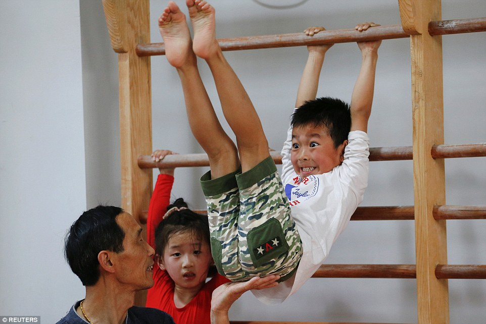 Olimpik China kids training