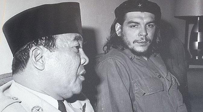 Soekarno and Che Guevera