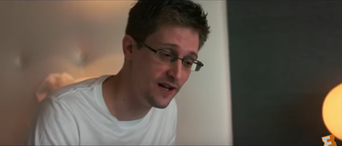 Seriau jugak tengok macam mana Edward Snowden diburu sebab mendedahkan salah laku kerajaan Amerika. Klik untuk trailer.